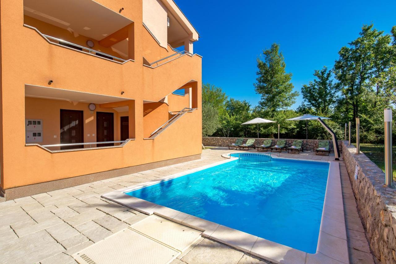 Villa Romana And Tea Šilo Exterior foto